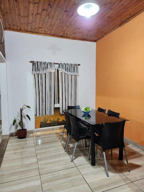 Garupá Hostel Lo De Kata מראה חיצוני תמונה
