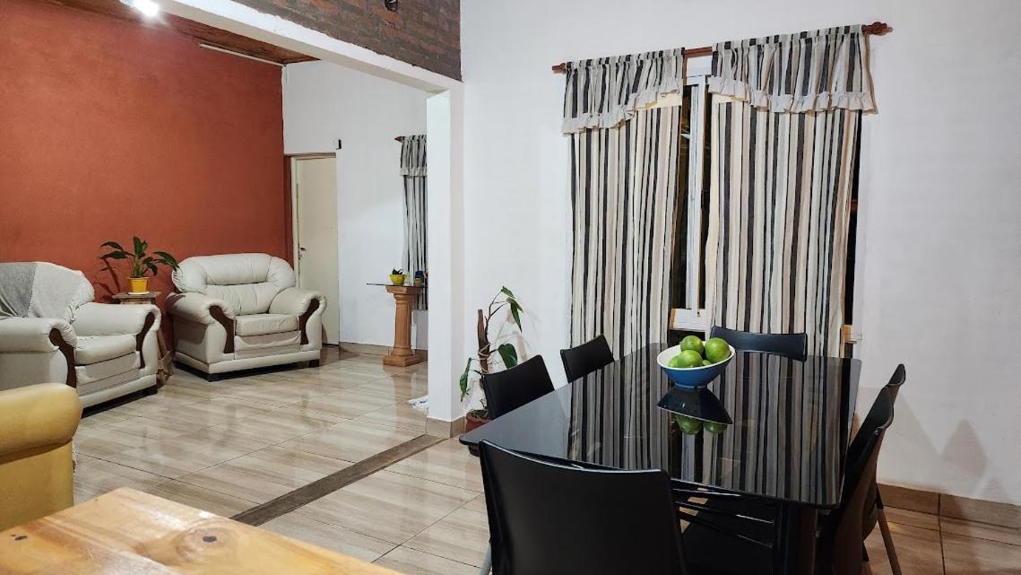 Garupá Hostel Lo De Kata מראה חיצוני תמונה